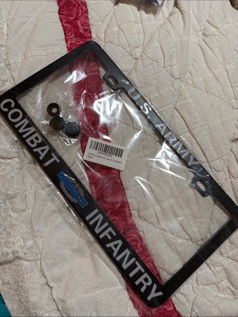 NWT US Army Combat Infantry License Plate Frame - Black